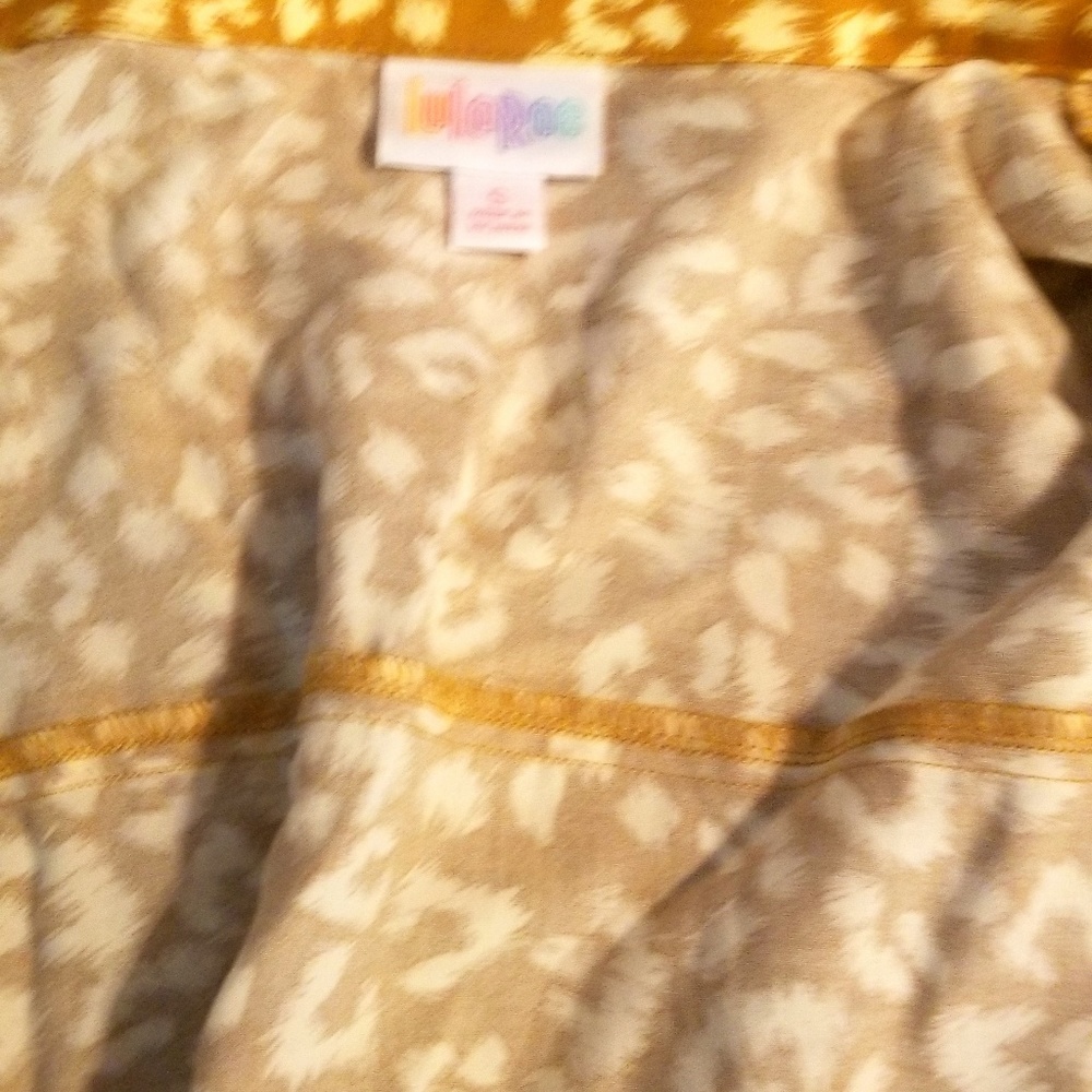 LulaRoe - Picture 2 of 6
